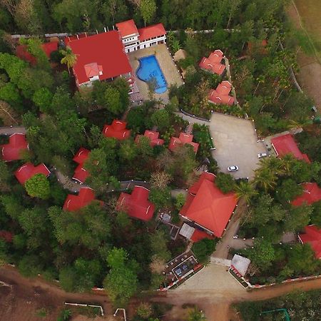 Gokulam Grand Resort & Spa, Coorg Кушалнаґар Екстер'єр фото