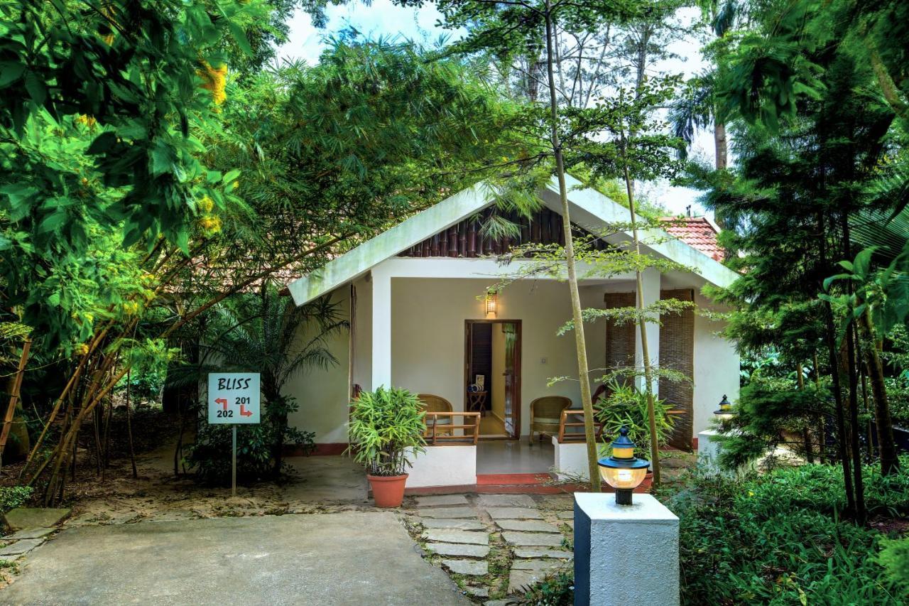 Gokulam Grand Resort & Spa, Coorg Кушалнаґар Екстер'єр фото