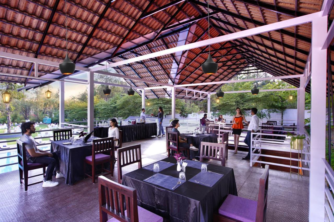 Gokulam Grand Resort & Spa, Coorg Кушалнаґар Екстер'єр фото