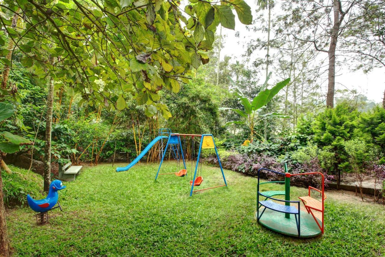 Gokulam Grand Resort & Spa, Coorg Кушалнаґар Екстер'єр фото